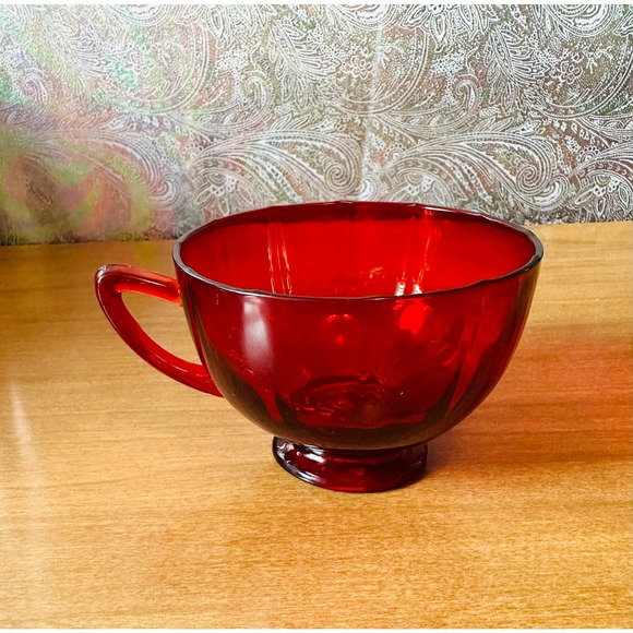 Vintage Ruby Red glass tea cup and saucer set by New Martensville glass - Picture 4 of 10
